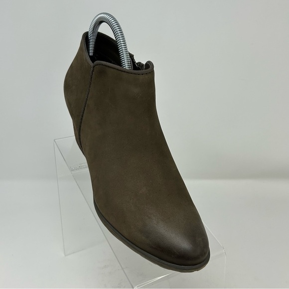 Blondo Brown Olive Green Waterproof Leather Heeled Ankle Boots Size 7.5 - Picture 2 of 13